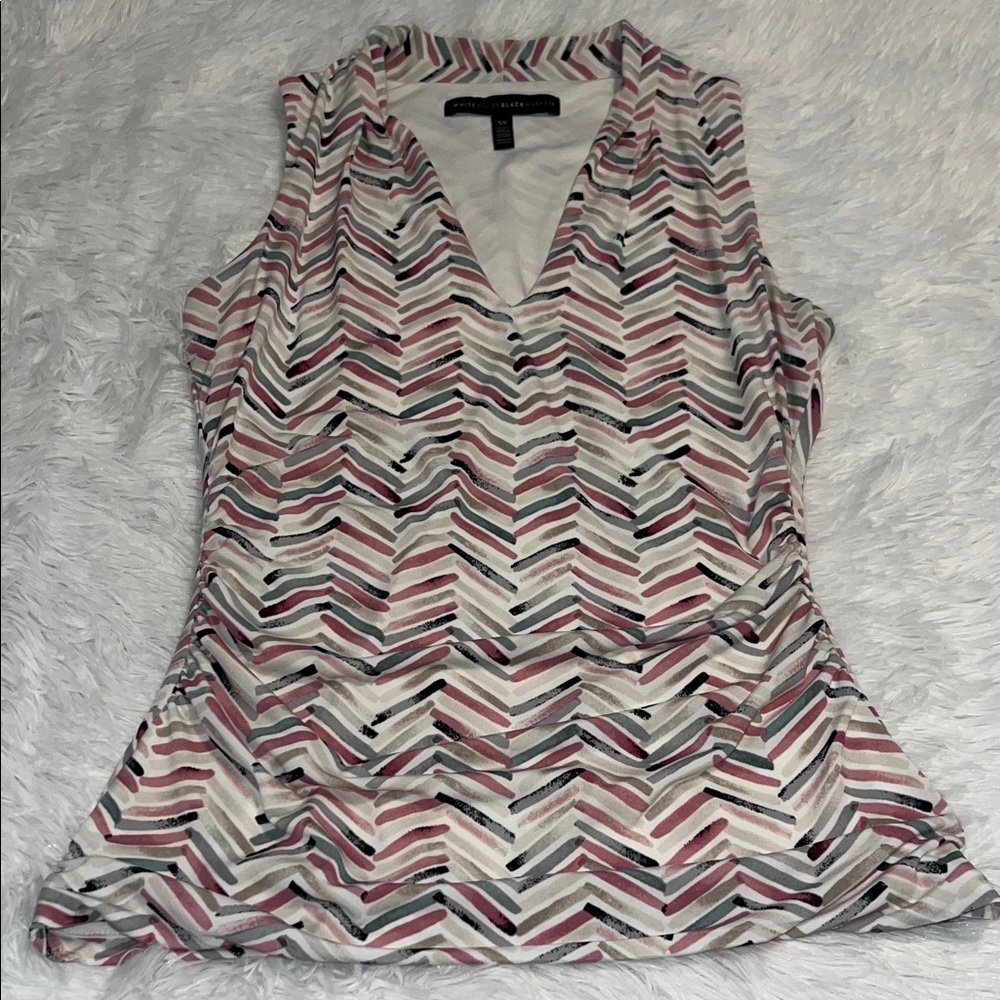 White House Black Market Pink and Black Chevron Blouse Size XS